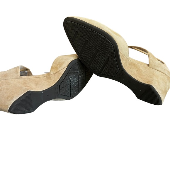 Cole Haan Women’s Wedge Sandals Tan Size 8 Preowned Excellent Condition - Picture 9 of 12